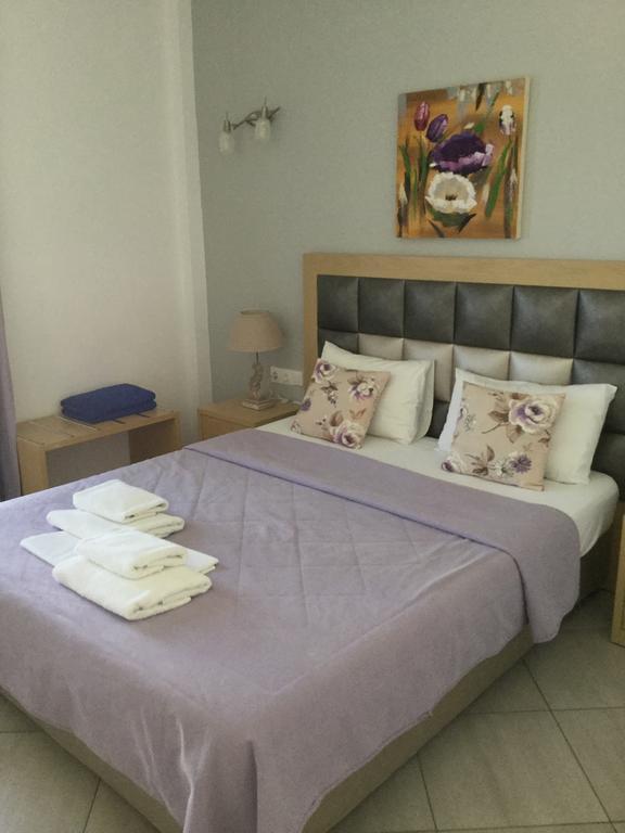Rita'S Place Hotel Ios Zewnętrze zdjęcie